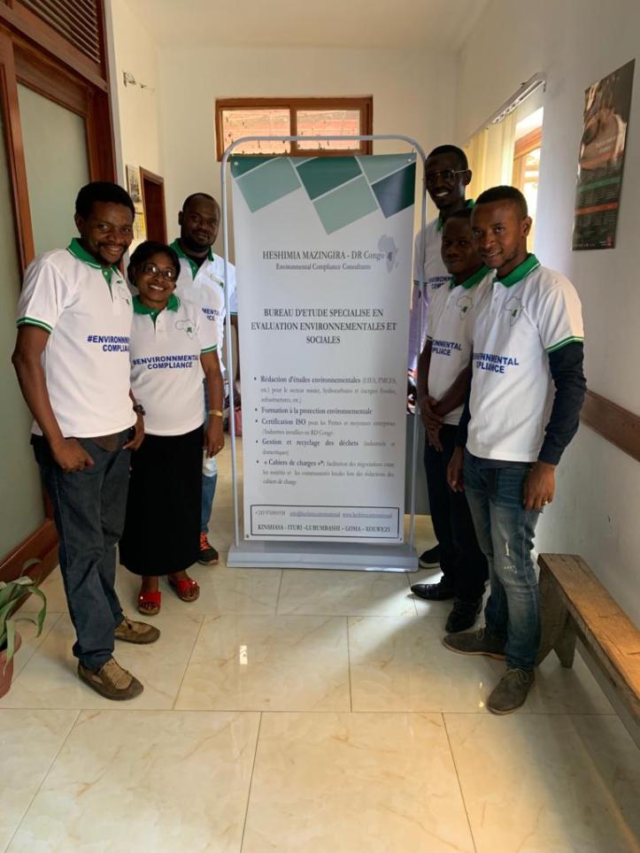 Goma team says cheers!!